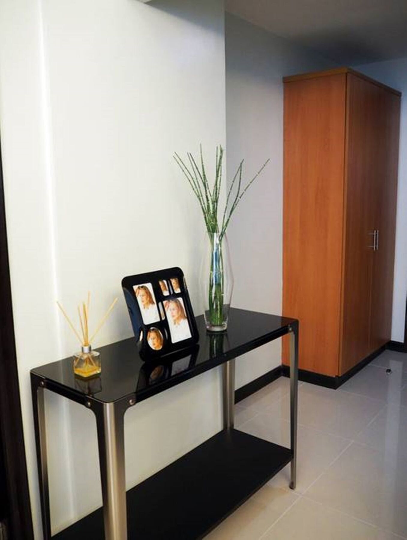 Suites De Marina Manila With Netflix Buitenkant foto