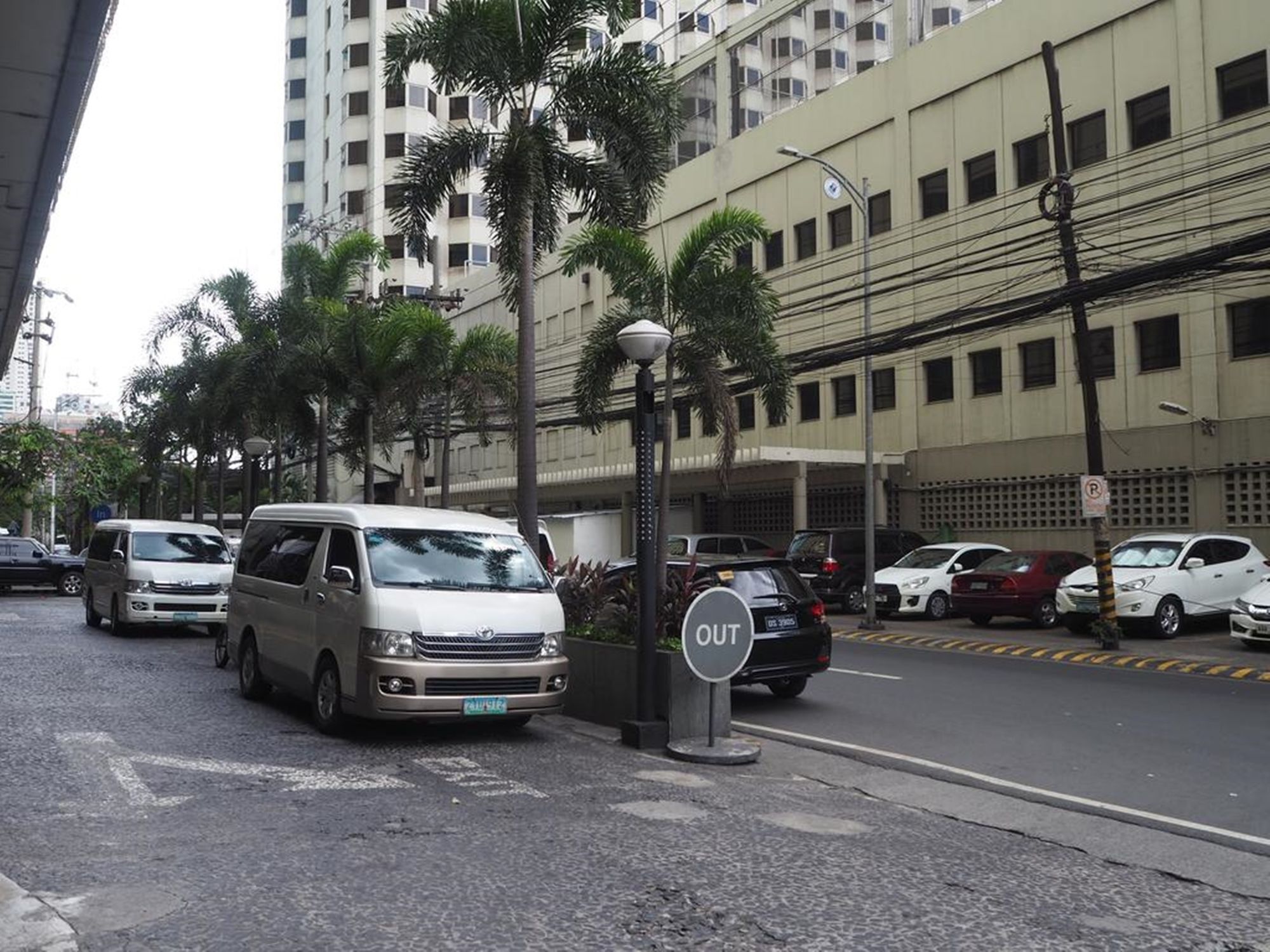 Suites De Marina Manila With Netflix Buitenkant foto